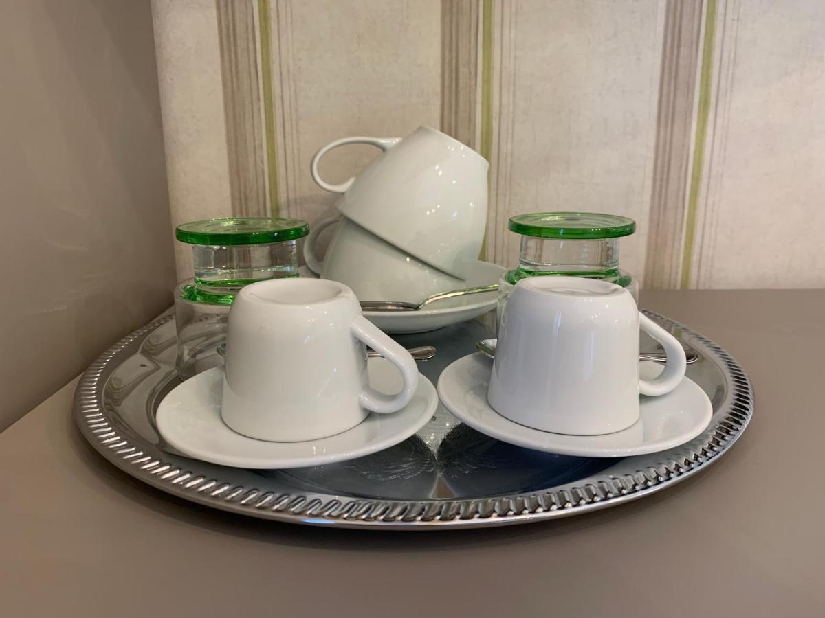 Bed and Breakfast La Terrazza Di Via Elisa Лукка Екстер'єр фото
